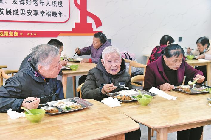 三明沙县：长者食堂让老年人吃上“幸福饭”