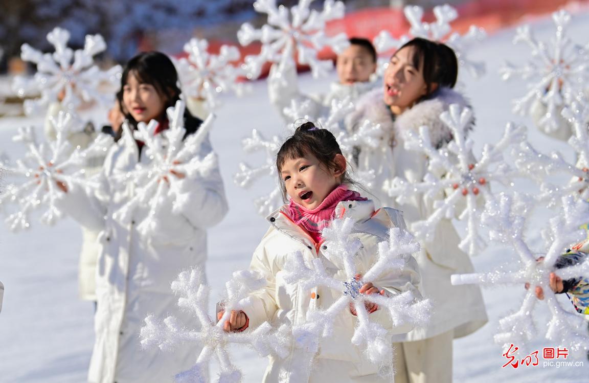 放歌冰雪迎冬奥