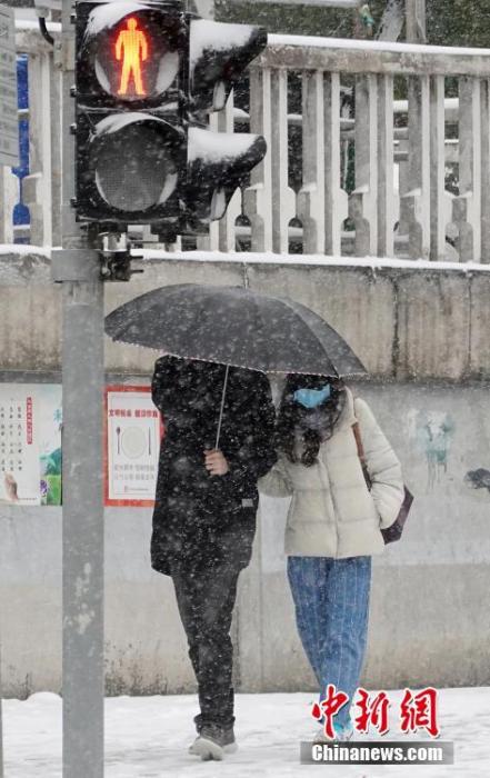 大范围雨雪来袭将覆盖超20省份 气象局启动四级应急响应