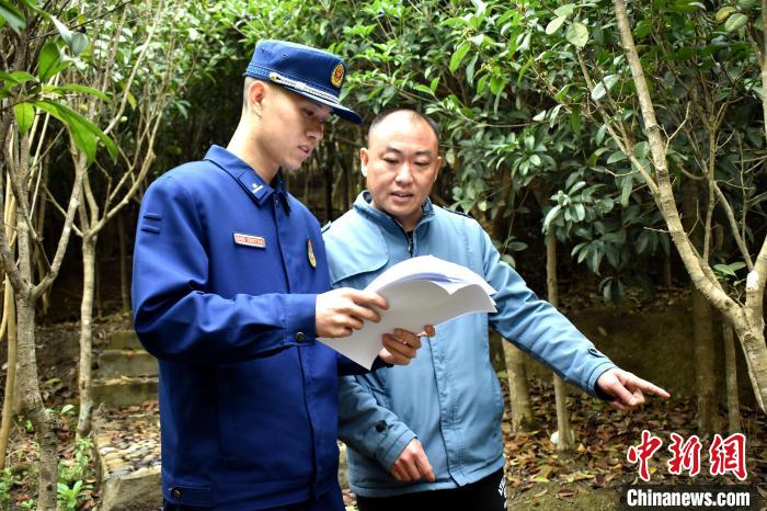 元宵节福建消防“踏查”行动 筑牢森林防火安全网