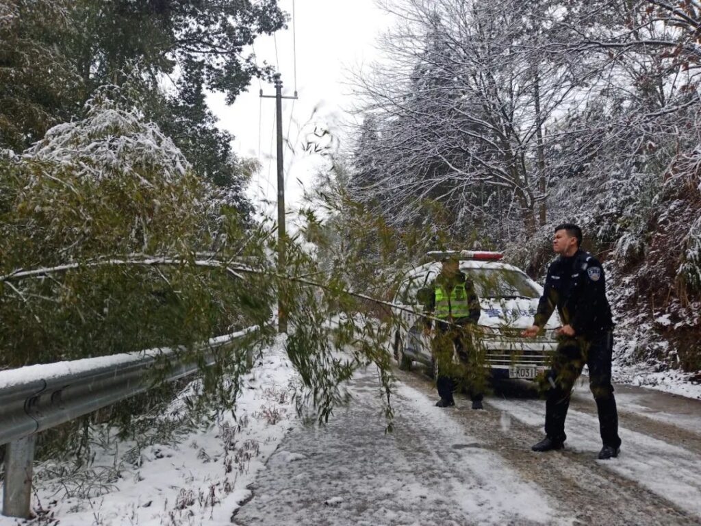 迎战风雪！直击分宜虎年这场“雪警”！