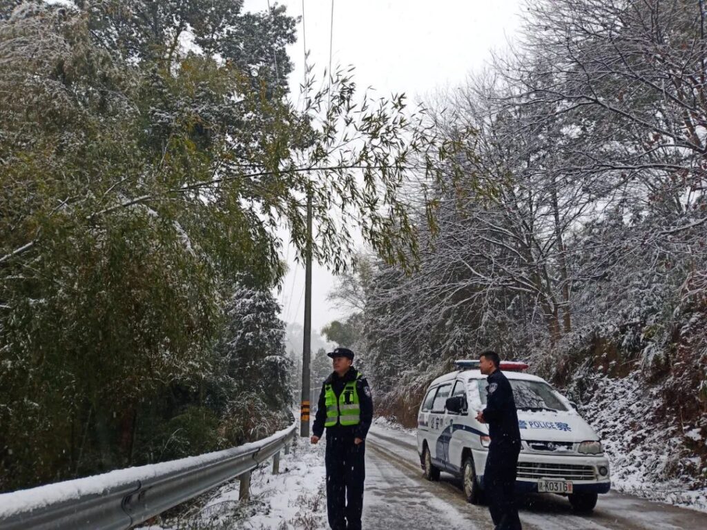 迎战风雪！直击分宜虎年这场“雪警”！