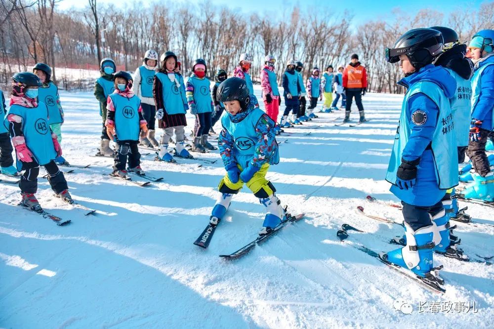 借“冬”风 冰雪热度攀升 长春冰雪经济以昂扬的活力创造新成绩