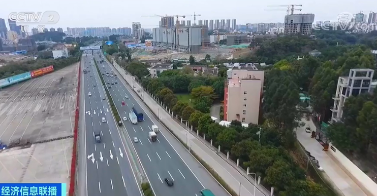 好消息！全国首条高速公路免费！