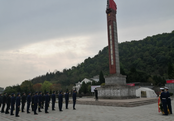 县退役军人事务局：“五个一” 掀起崇尚英雄、尊崇烈属高潮