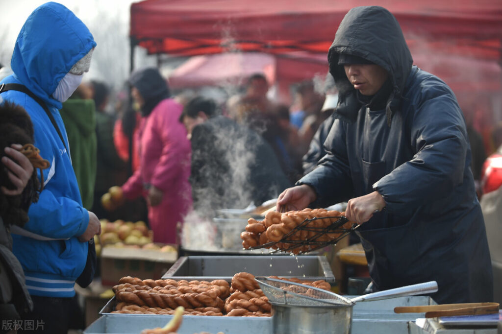 农村集市什么生意好做_农村集市卖什么挣钱