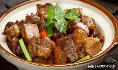 十个人年夜饭吃什么_年夜饭的10个菜