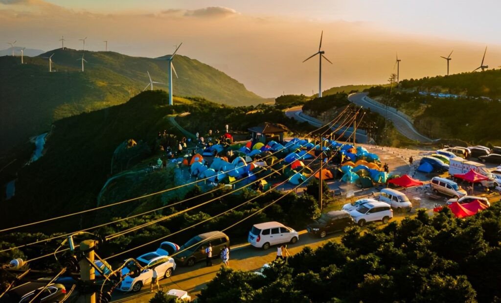 浙江有什么山区景点(浙江有什么山可以看日出)