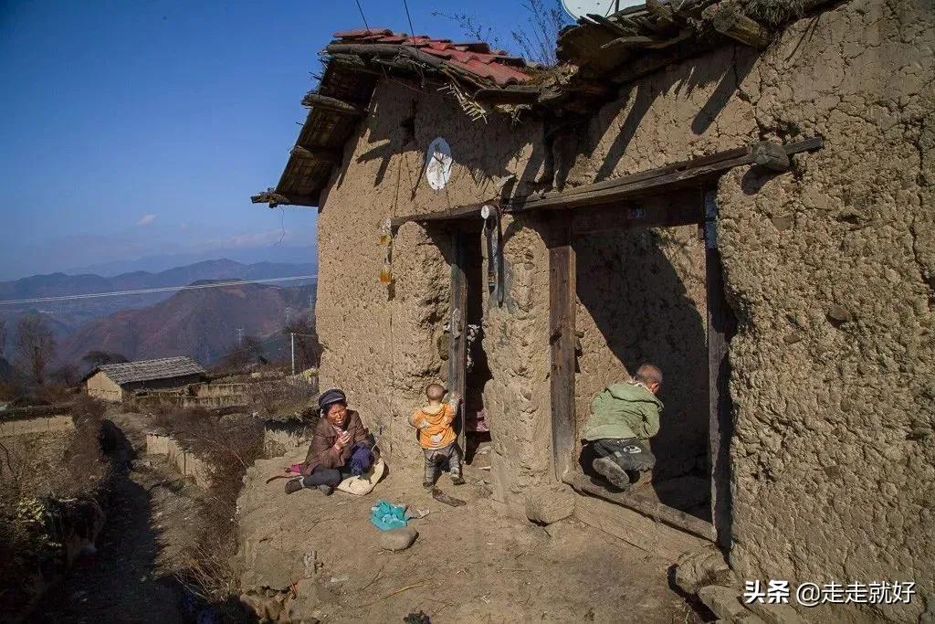 安徽大别山贫困山区图片