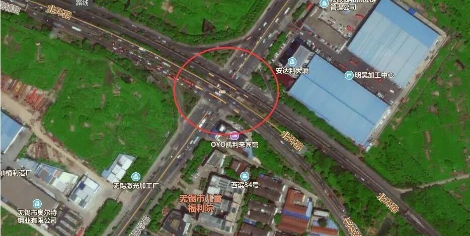 江苏无锡一民房坍塌已致2人死亡