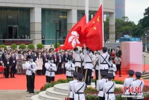 现场：香港回归25周年升旗礼