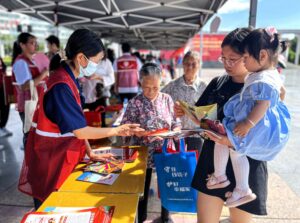 江西广昌：“文明集市”志愿服务暖民心