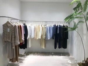 服装店新手怎么入行_没经验怎么开服装店