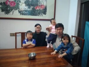 孕妇流产涉事官员被双开：沉迷手游