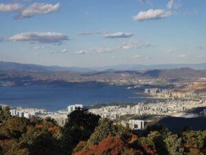 大理遭报复式旅游 本地人崩溃