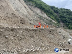 雅安灾区面向社会接收救灾捐赠