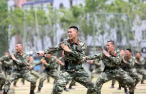 新兵连训练受伤怎么办_新兵连训练强度大吗