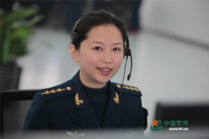 “战鹰姐姐”：中国战斗机女飞行员