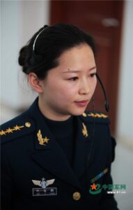 “战鹰姐姐”：中国战斗机女飞行员