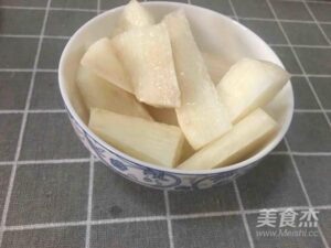 红枣山药乌鸡汤怎么做_红枣山药乌鸡汤的做法