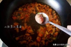 金针菇肉丸汤怎么做_金针菇肉丸汤的做法