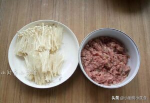 金针菇肉丸汤怎么做_金针菇肉丸汤的做法