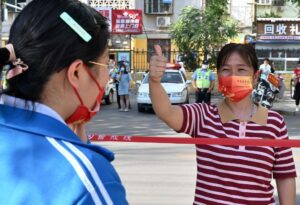 高考新闻报道_逐梦青春的你