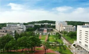 湖北大学怎么样_湖北大学点评