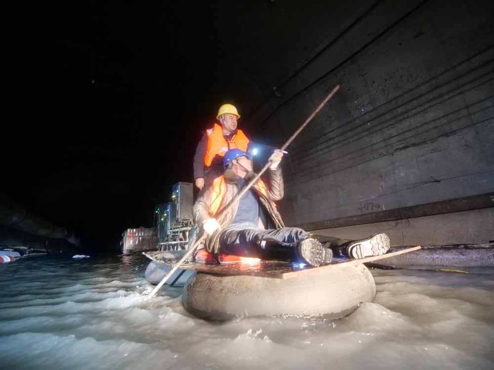 新春走基层 | 怒江贡山：大道如虹坦途通——德贡公路建设纪实