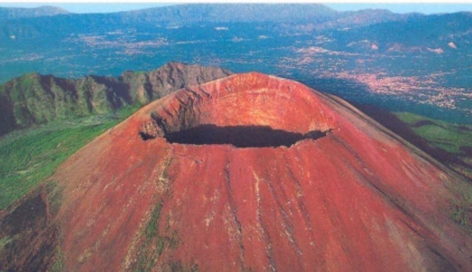 汤加火山爆发的威力有多大_世界上最恐怖的火山