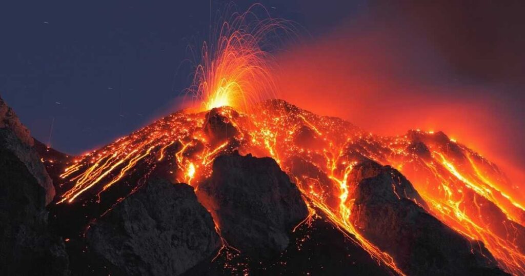 火山爆发是怎么形成的_火山爆发的原因