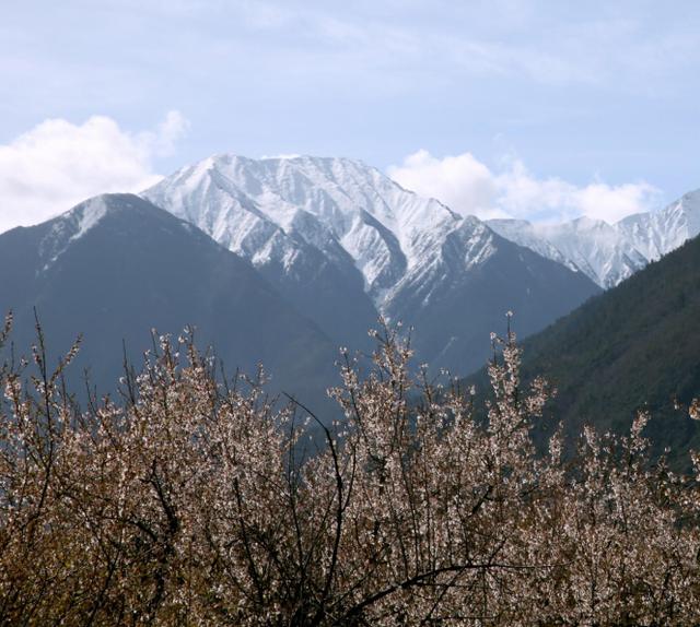 去西藏旅游穿什么衣服_西藏最佳旅游时间