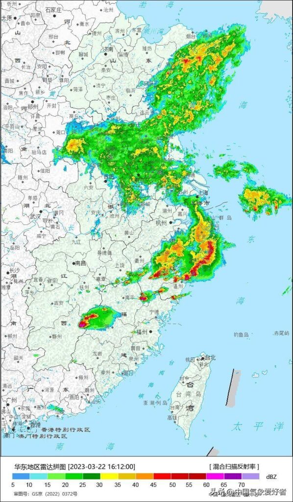 南方多地遭冰雹袭击