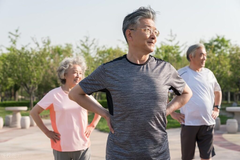 老年人应该怎么健身_适合老年人的健身方式