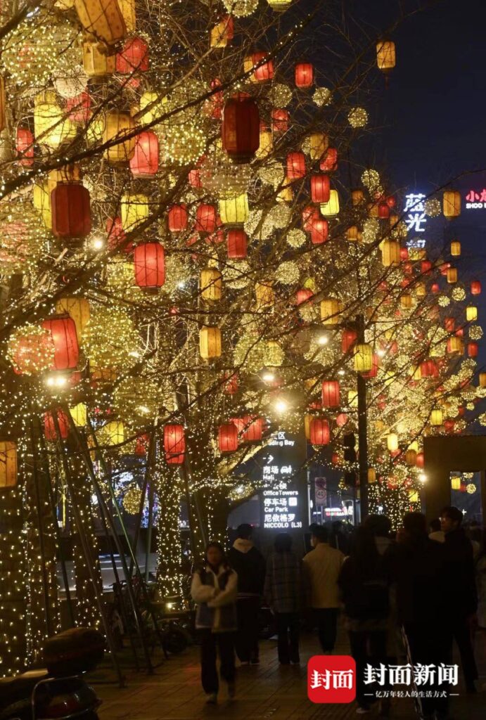 成都打造夜间经济_成都夜间经济的发展模式