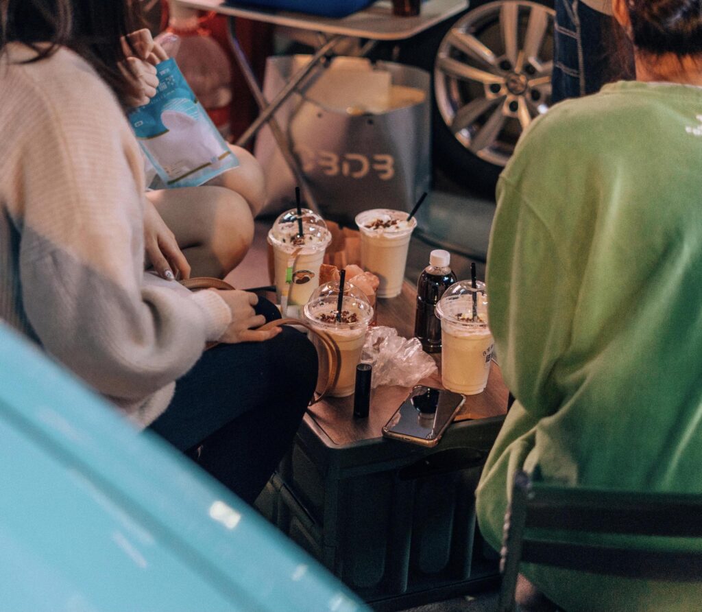 摆摊的人都在卖什么_摆摊这股风会吹到何时