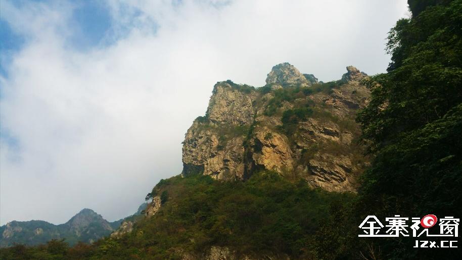 驴友爬大别山金刚台失联