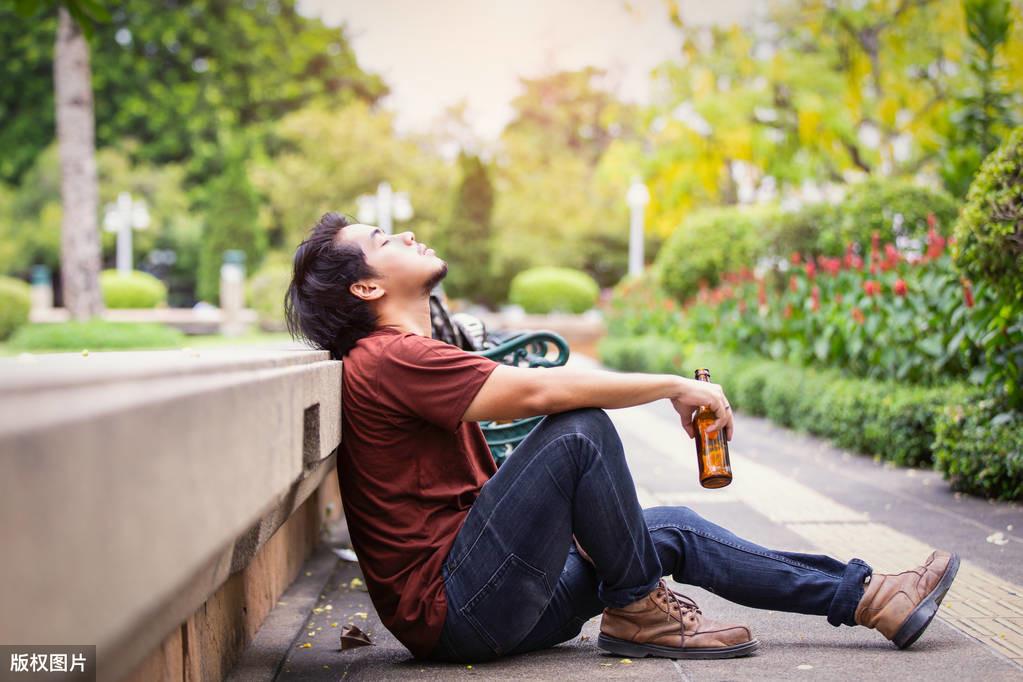 女人管钱好吗_女人管钱好不好