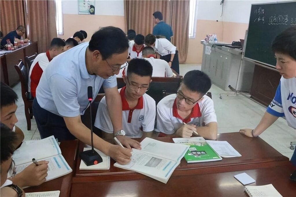 初中学霸是怎么养成的_初中学霸的表现