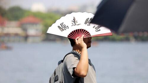 多地气温超36℃ 今夏会“热哭”吗