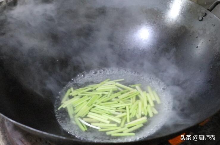 芹菜炒香干怎么炒好吃_芹菜如何炒香干