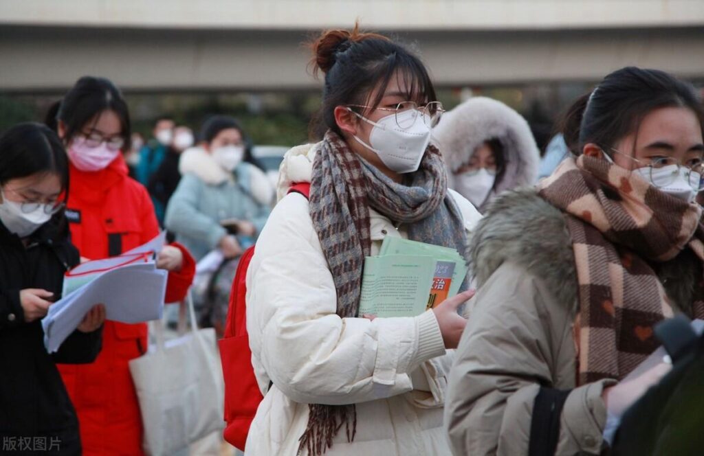 父母犯罪影响子女考研吗_父母犯罪影响考研政审吗