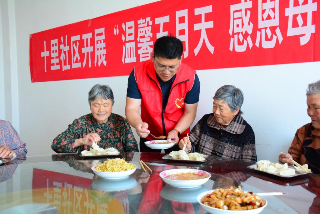 五月天欠下九十万斤水饺的债