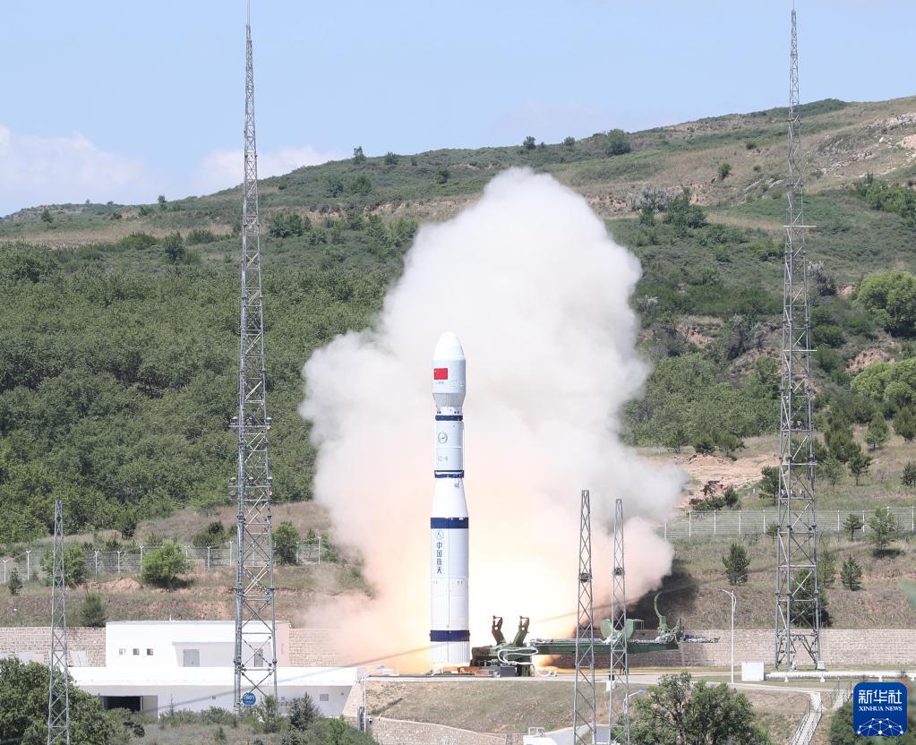 试验二十五号卫星成功发射_发射任务获得圆满成功