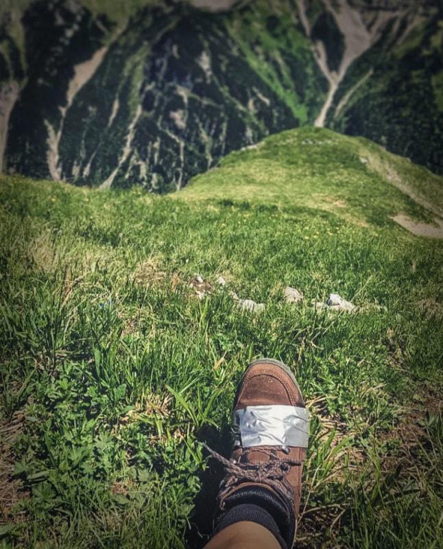 登山鞋开胶了怎么办_登山鞋开胶怎么修复