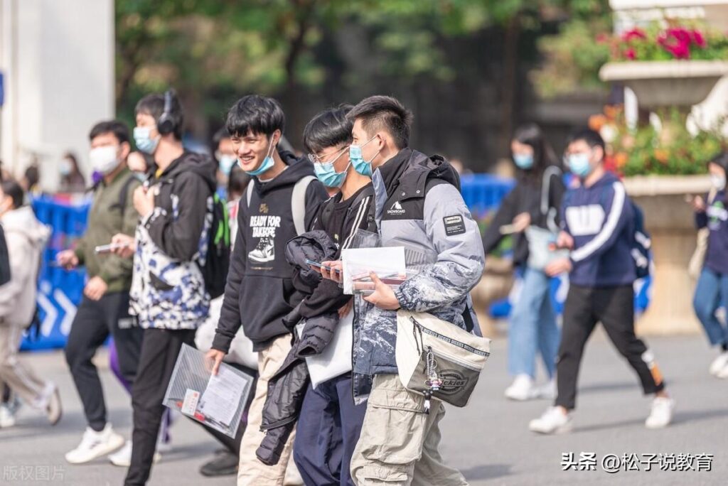 暨南大学的录取分数线是多少_暨南大学的几个绰号