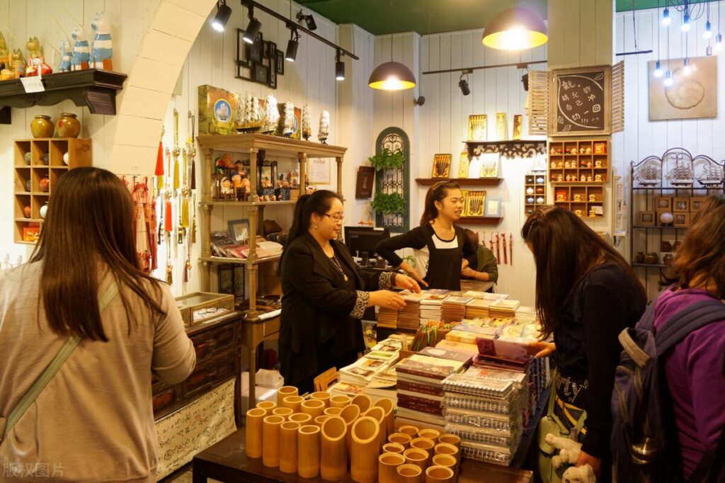 女人开什么店最赚钱_女人开什么店比较稳