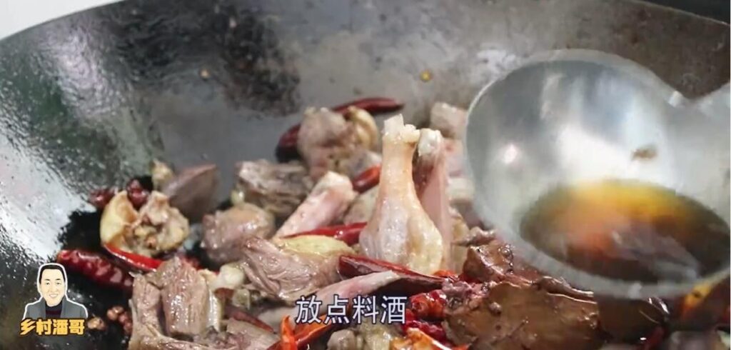 鸭子怎么做肉质鲜美_鸭子最正宗的做法和配料