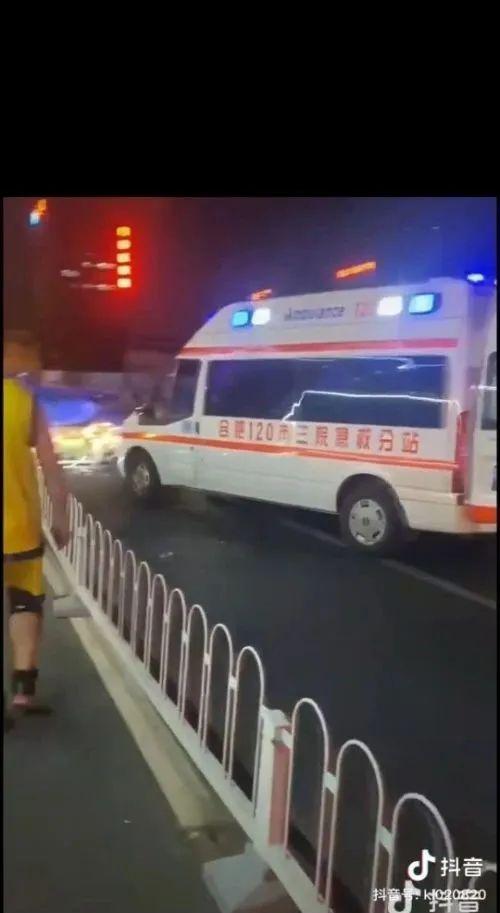 男生接女友下班遭车祸致1死1病危