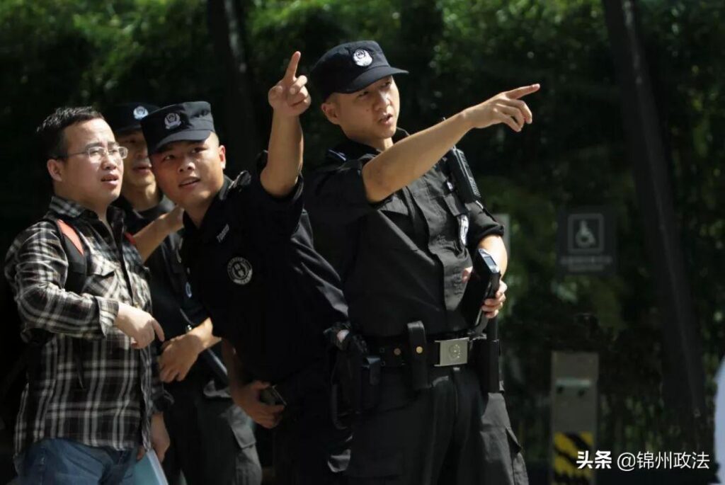 浙江游客偶遇香港警察